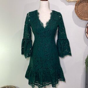 ELIZA J Bell Sleeve Lace Cocktail Dress Forest Green Embroidered Size 0